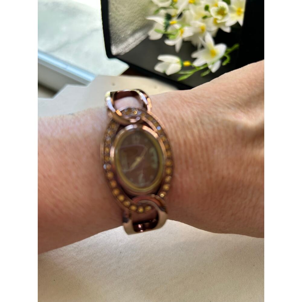Auc 147 Vintage Brown Enamel Gold Tone Bangle Watch